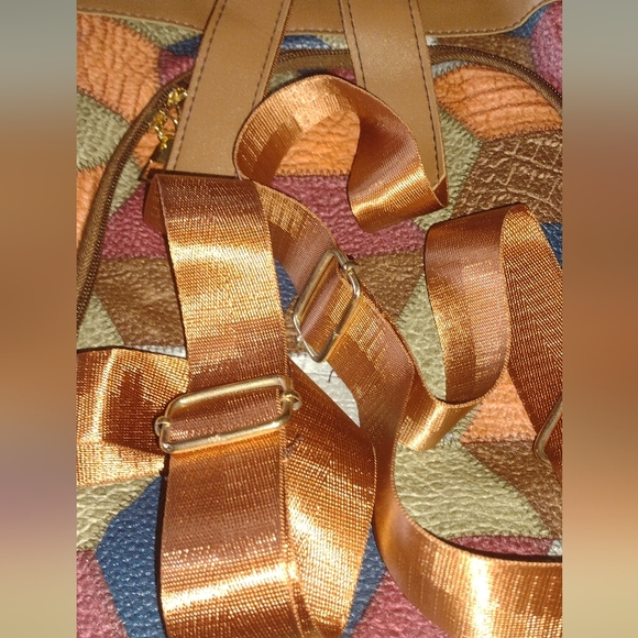 Two Way Backpack or. shoulder bag. - Picture 9 of 9